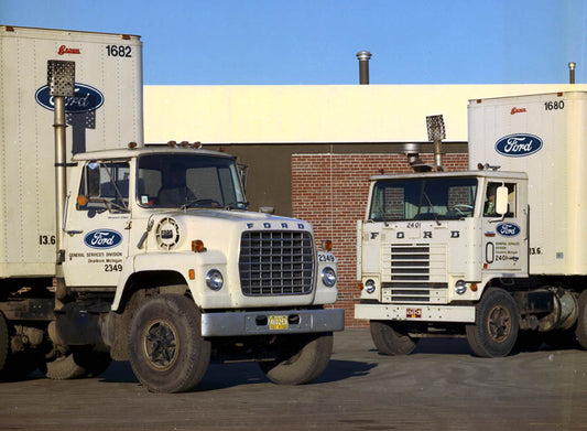 1971 Ford W and L Series Trucks  0401-0440