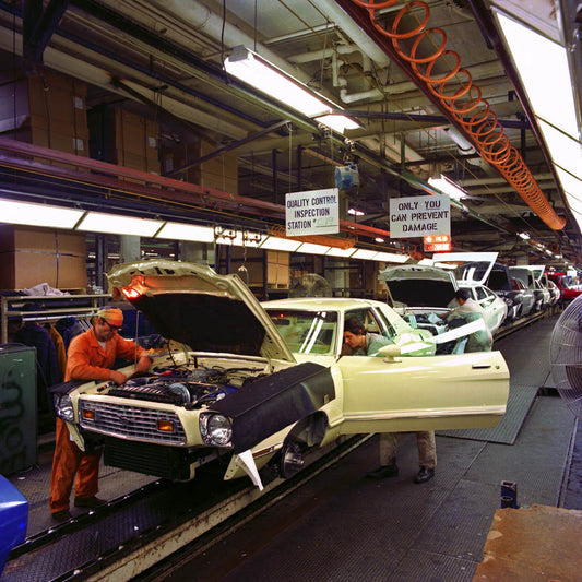 1975 Ford Dearborn Assembly Plant Mustang final li  0401-0446