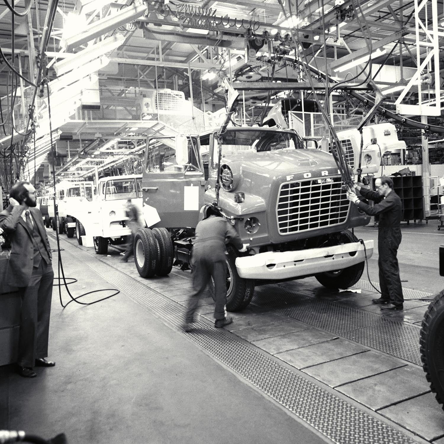 1981 Ford Louisville Truck Plant  0401-0457