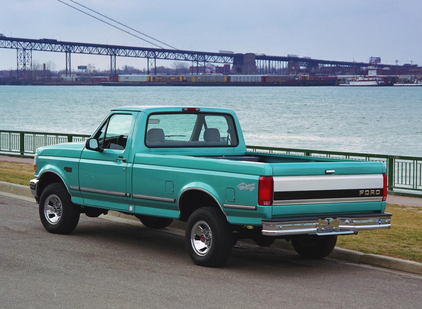 1994 Ford F Series natural gas fueled truck  0401-0469