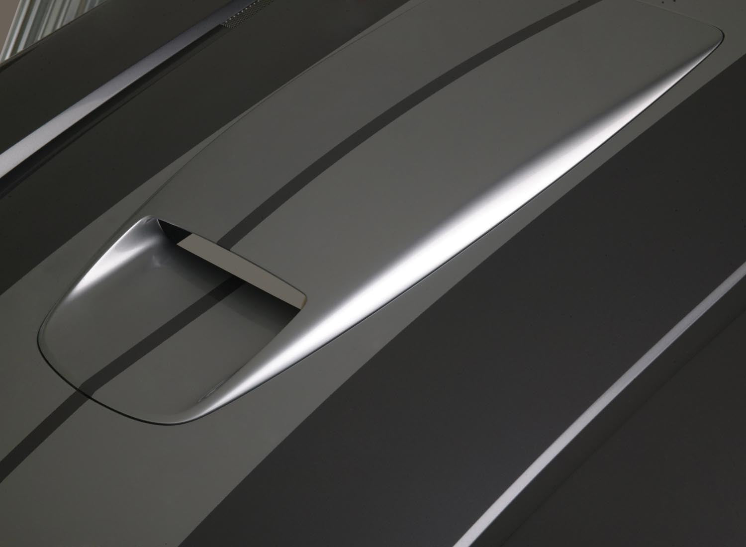 2004 Ford Shelby Cobra concept car hood scoop  0401-0475
