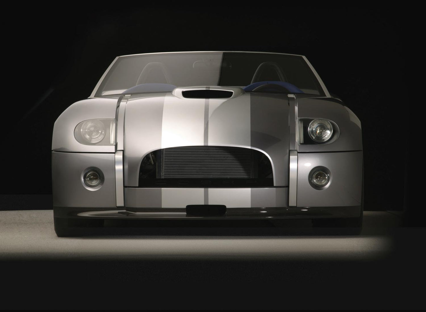 2004 Ford Shelby Cobra concept car  0401-0478