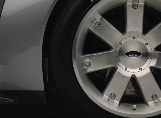 2004 Ford Shelby Cobra concept car wheel  0401-0487