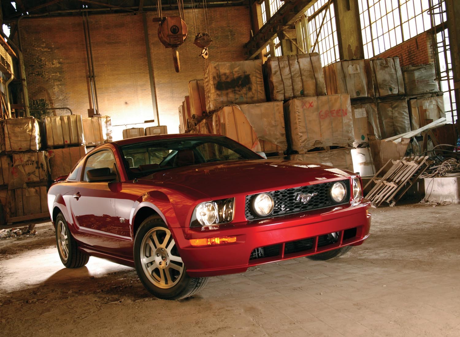 2005 Ford Mustang GT  0401-0515