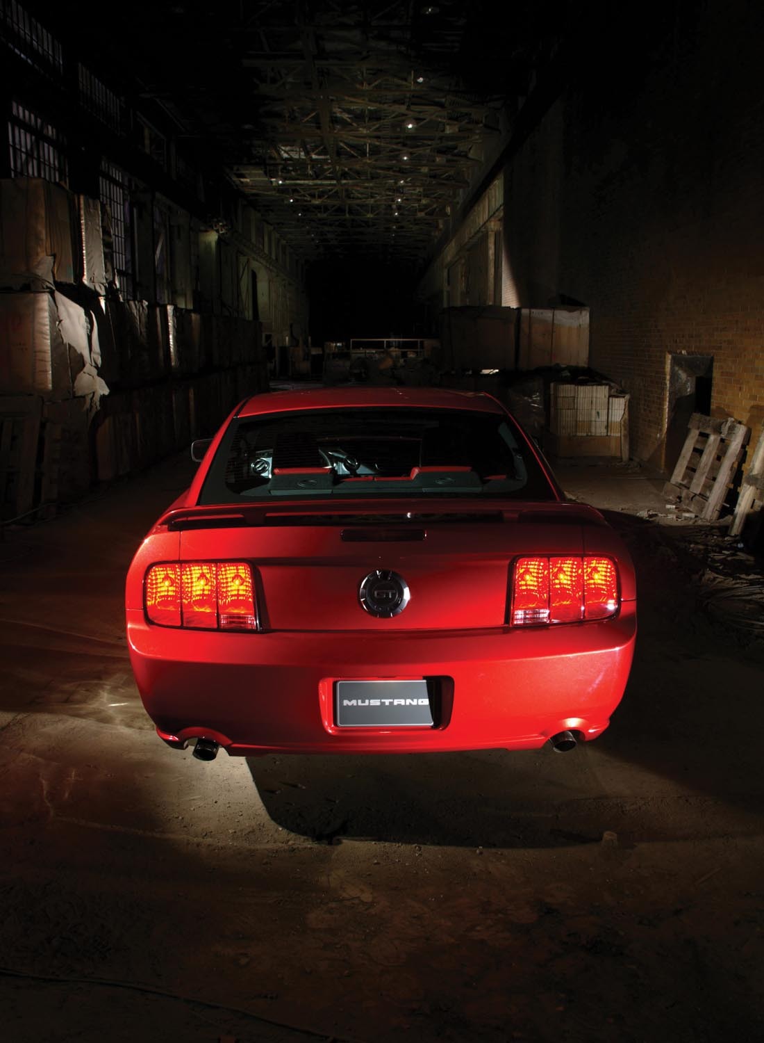 2005 Ford Mustang GT  0401-0522