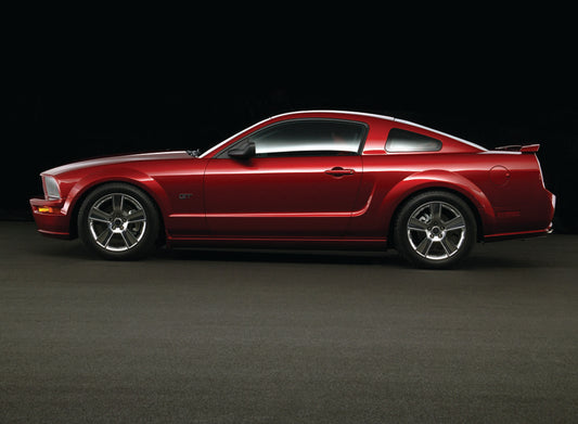 2005 Ford Mustang GT  0401-0524