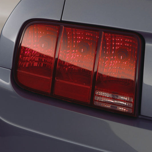 2005 Ford Mustang tail lamp  0401-0537