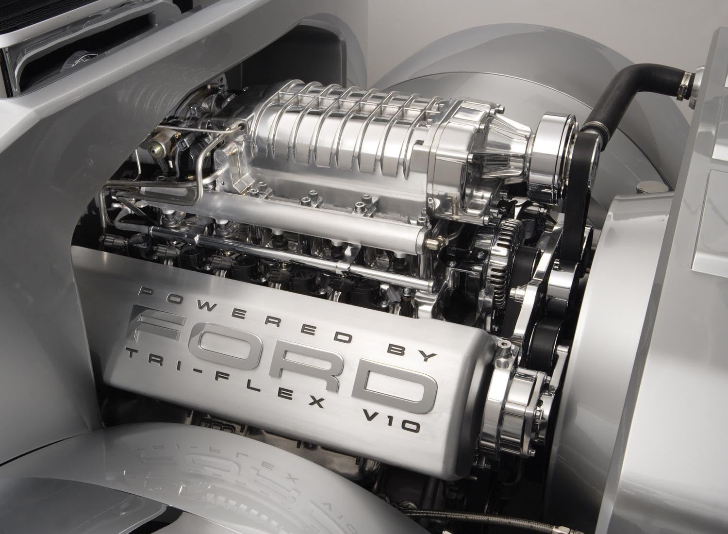 2006 Ford F-250 Super Chief concept truck engine c  0401-0545
