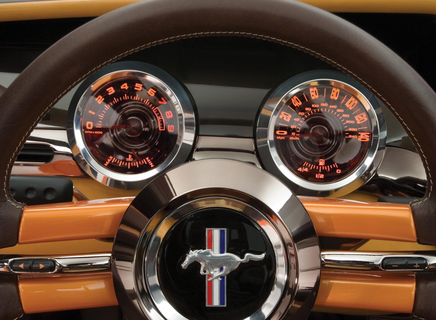 2006 Ford Mustang Giugiaro concept car interior  0401-0568