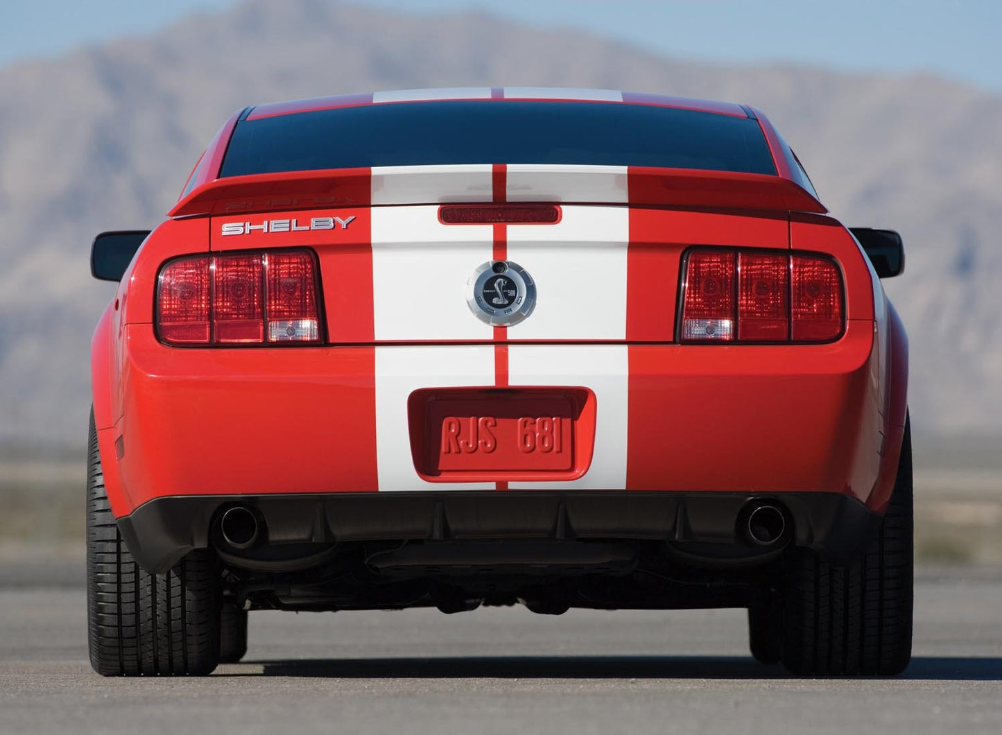2007 Ford Mustang Shelby GT500  0401-0633