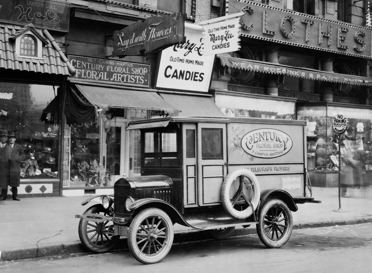 1924 Ford Model T Panel Delivery Truck  0401-0688