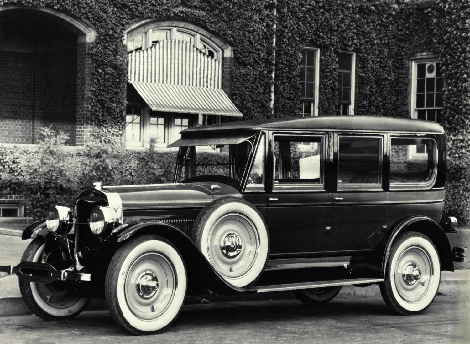 1924 Lincoln Model L Fleetwood Limousine  0401-0690