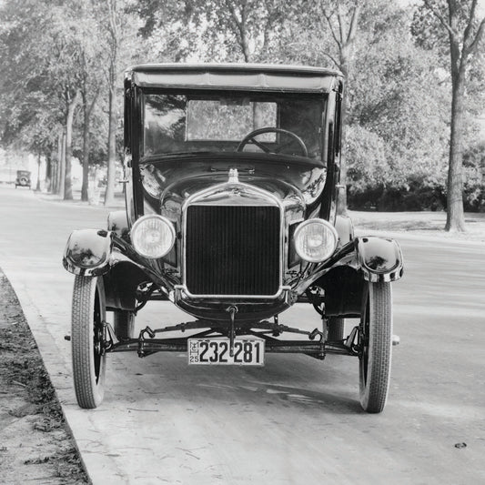1926 Ford Model T Coupe  0401-0695