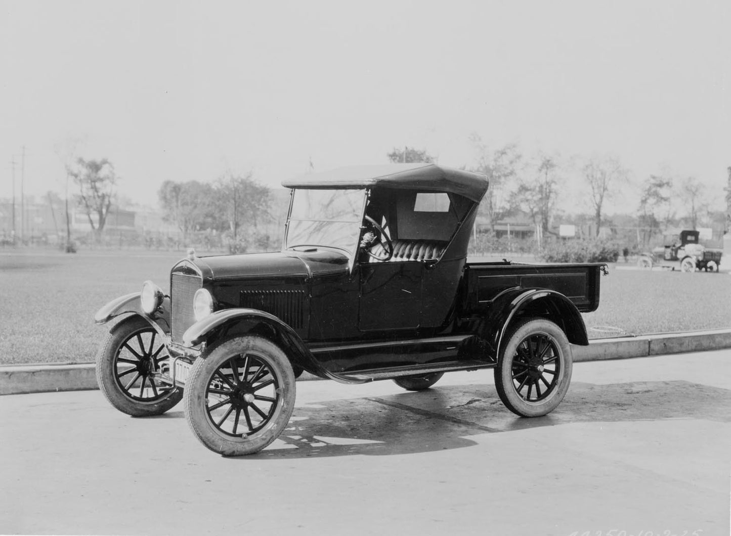 1926 Ford Model T pickup truck  0401-0696