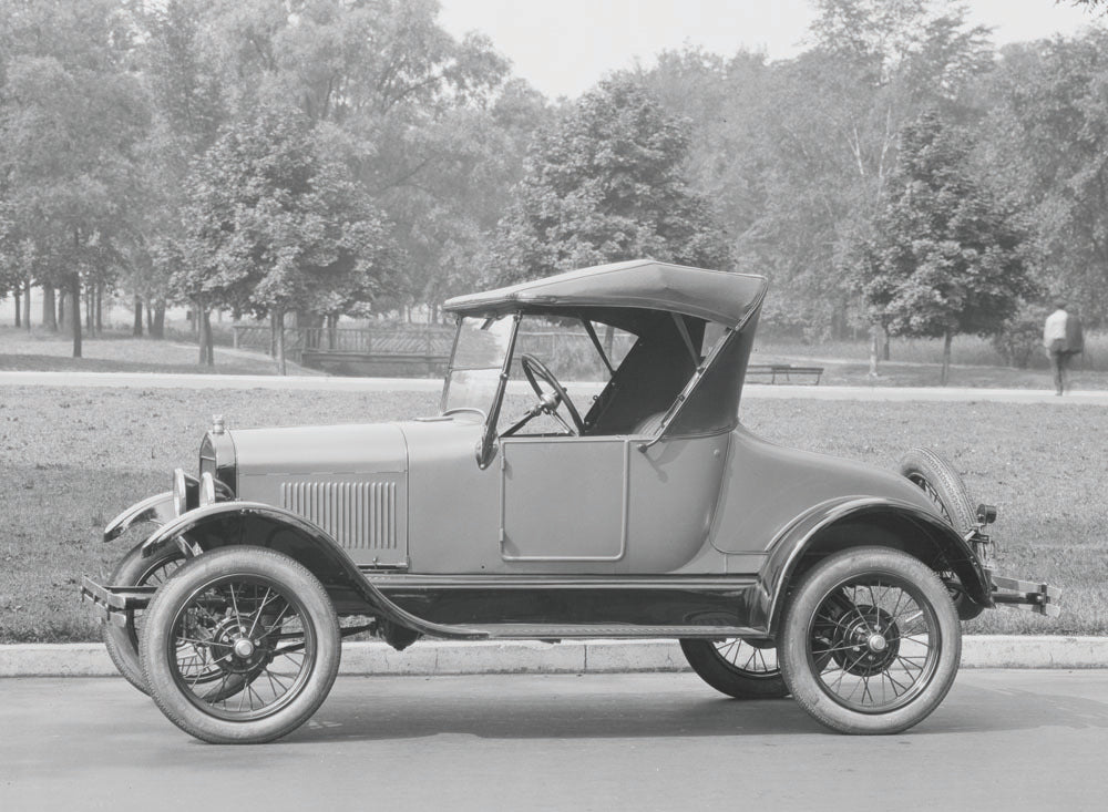 1927 Ford Model T Runabout  0401-0698