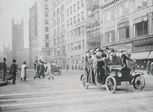 1927 Ford Model T used as Jitney during bus driver  0401-0701