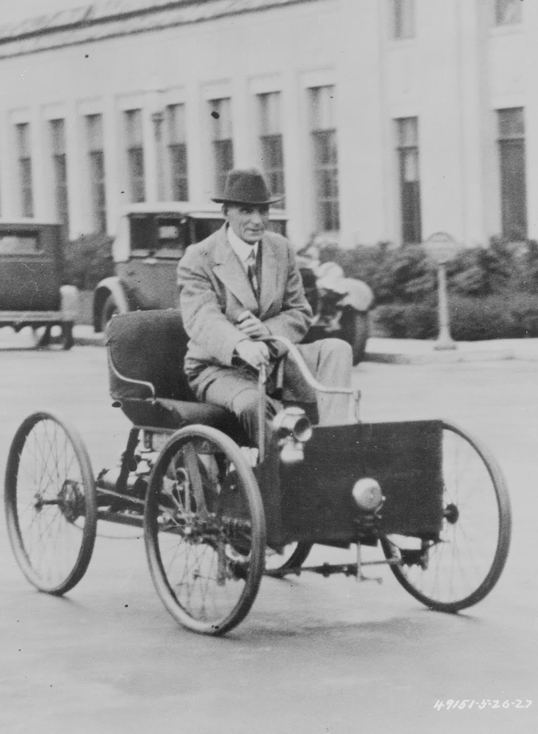 1927 Henry Ford driving 1896 Quadricycle  0401-0702