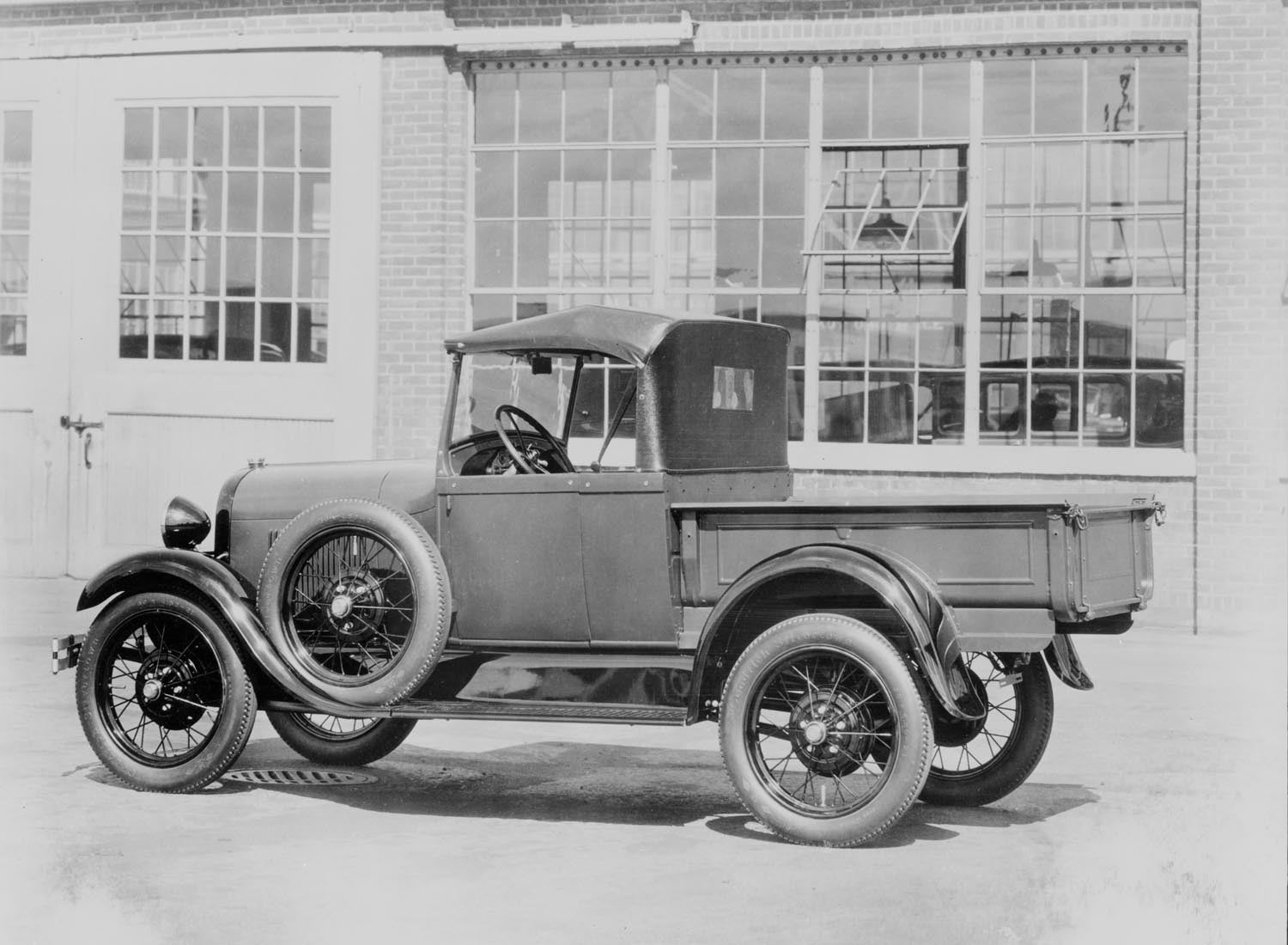 1928 Ford Model A Roadster pickup truck  0401-0707