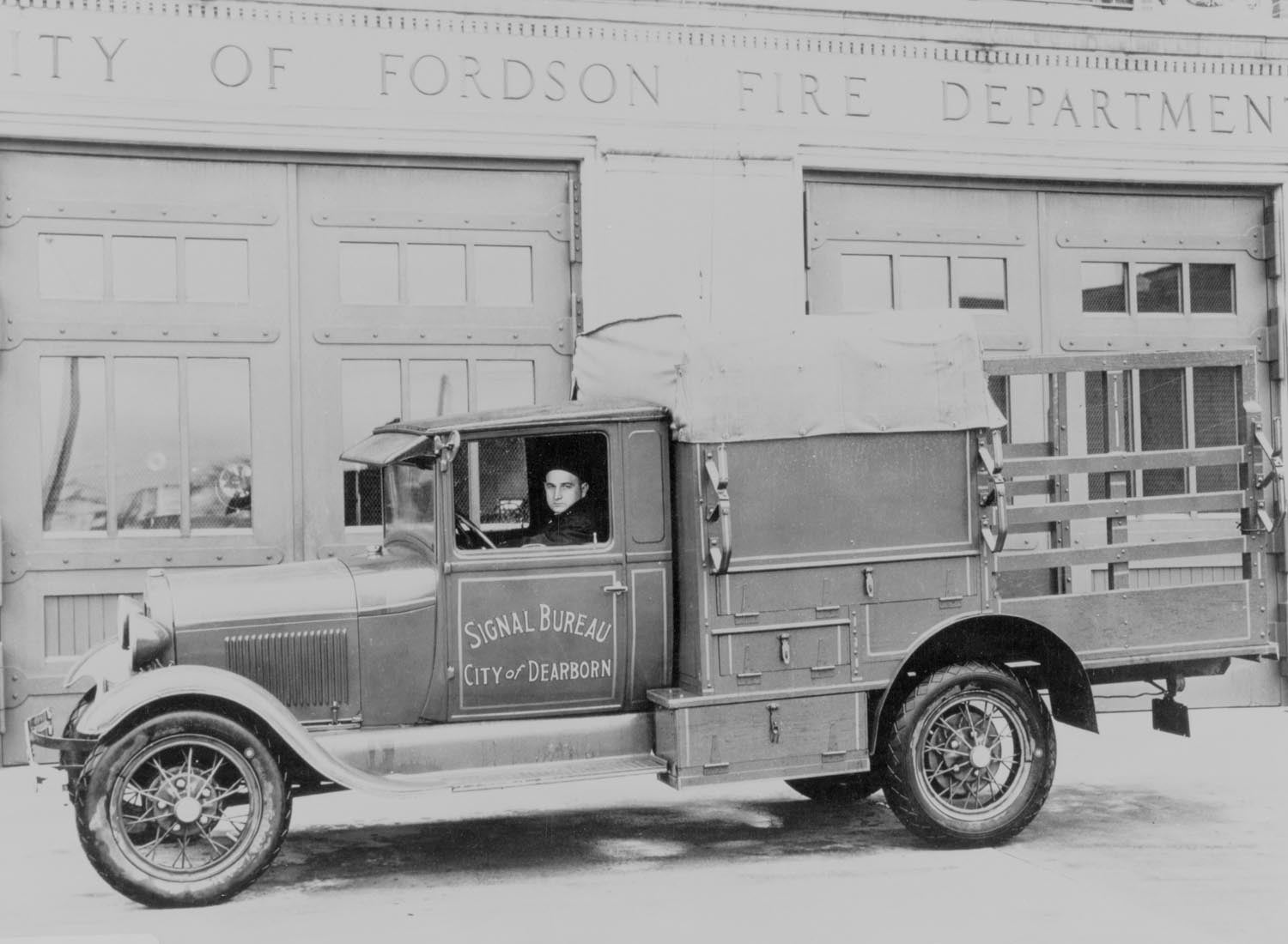 1928 Ford Model A truck with 36 inch extension  0401-0708