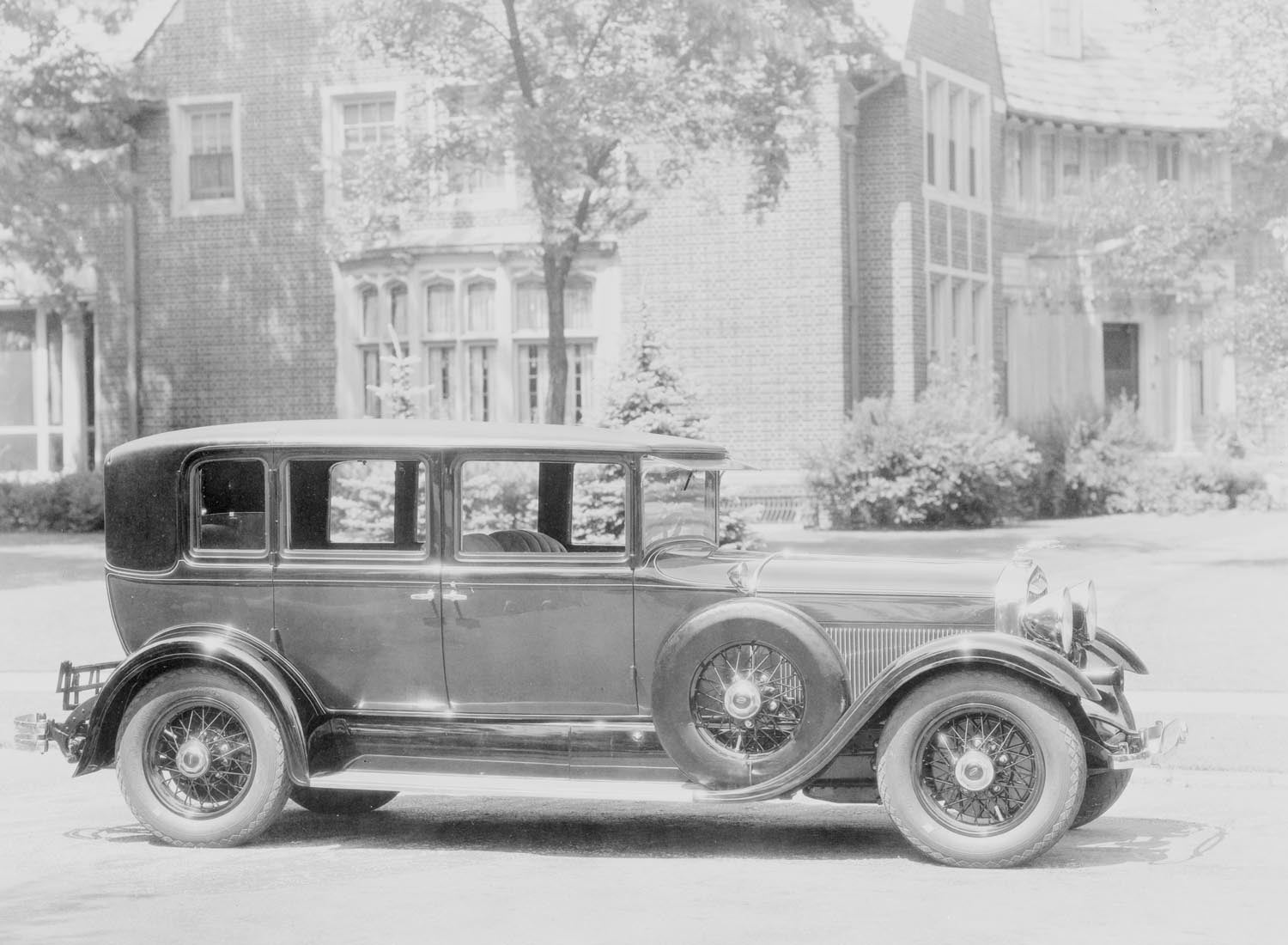 1929 Lincoln four door sedan  0401-0716