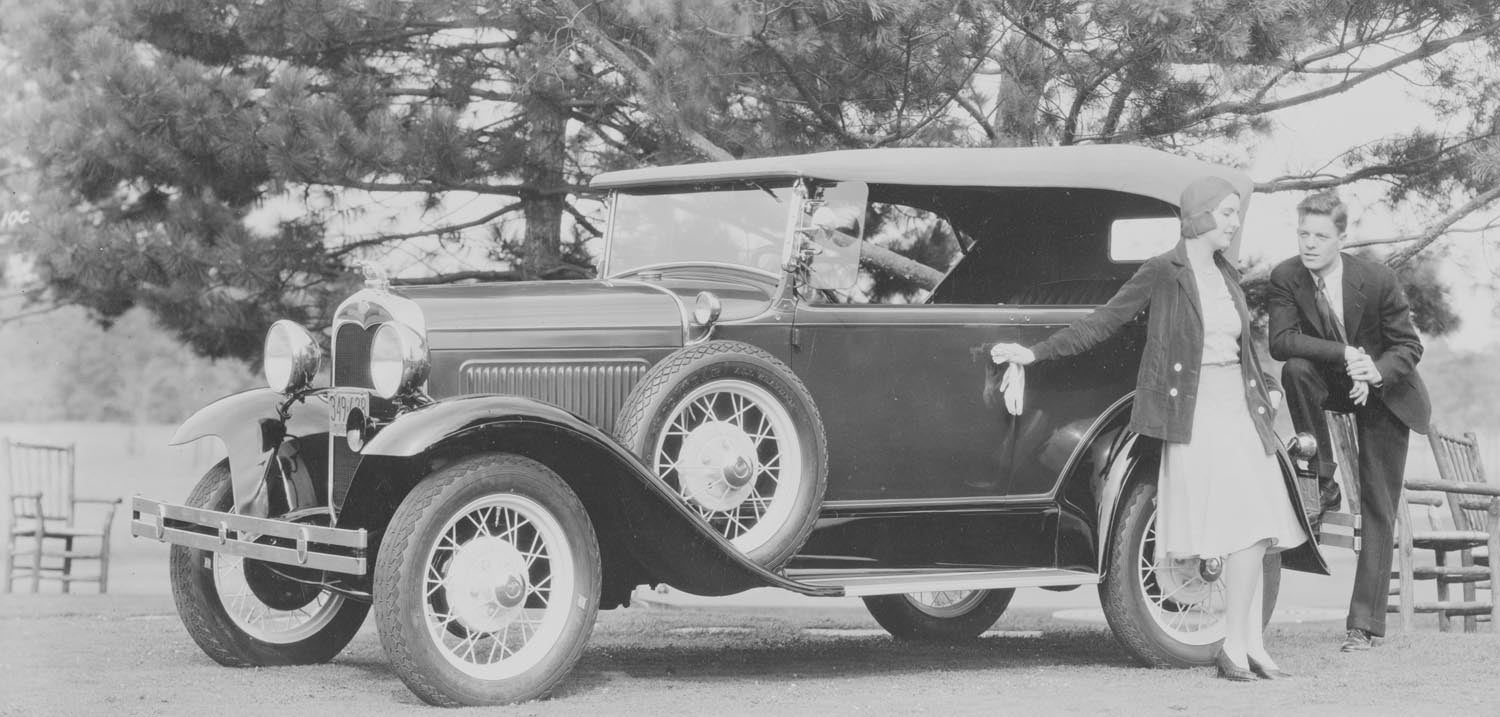 1930 Ford Model A DeLuxe Phaeton  0401-0723
