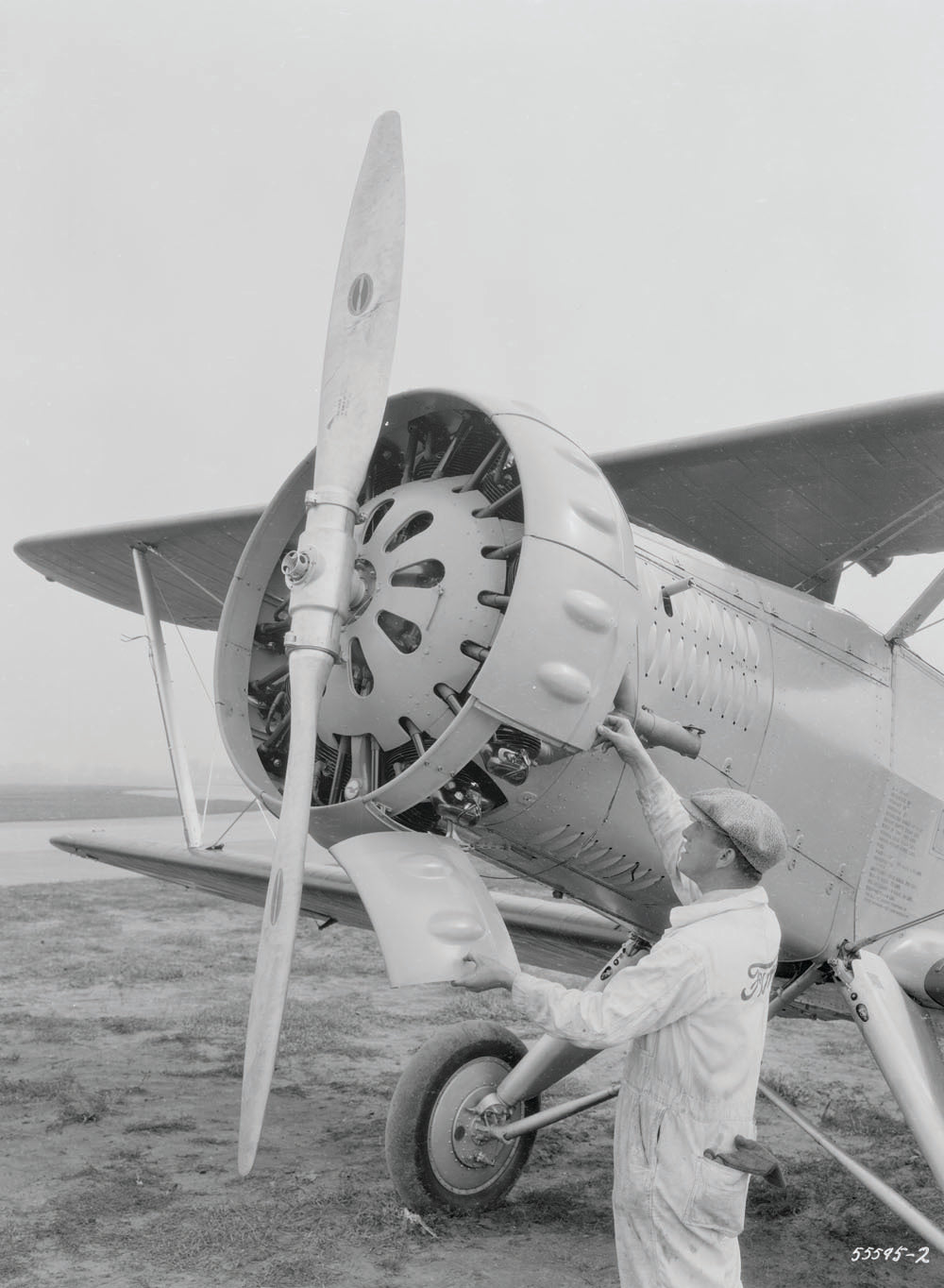 1930 U S Army biplane  0401-0729