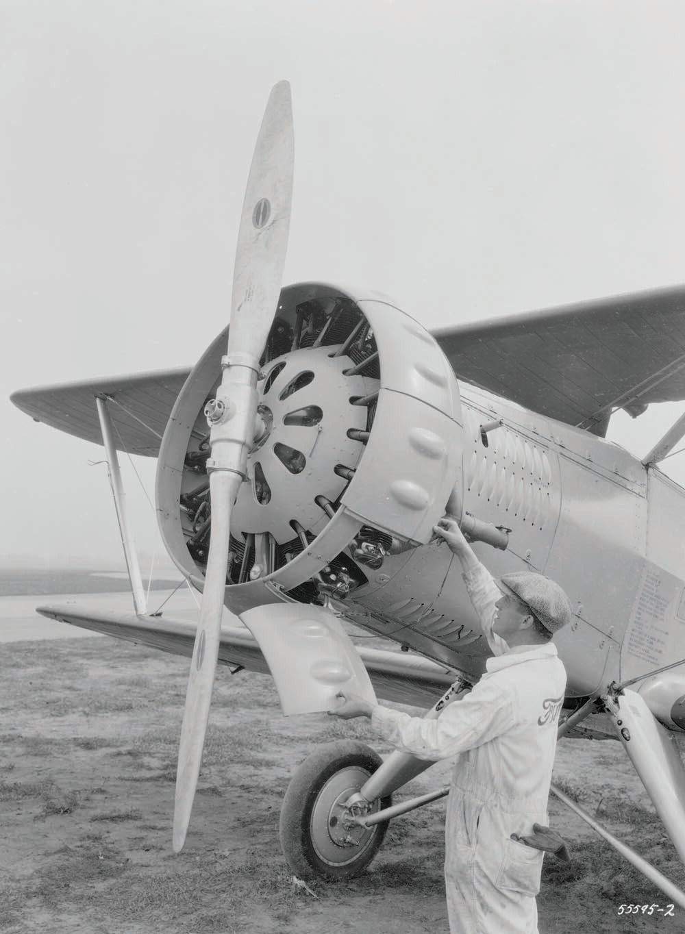 1930 U S Army biplane  0401-0729