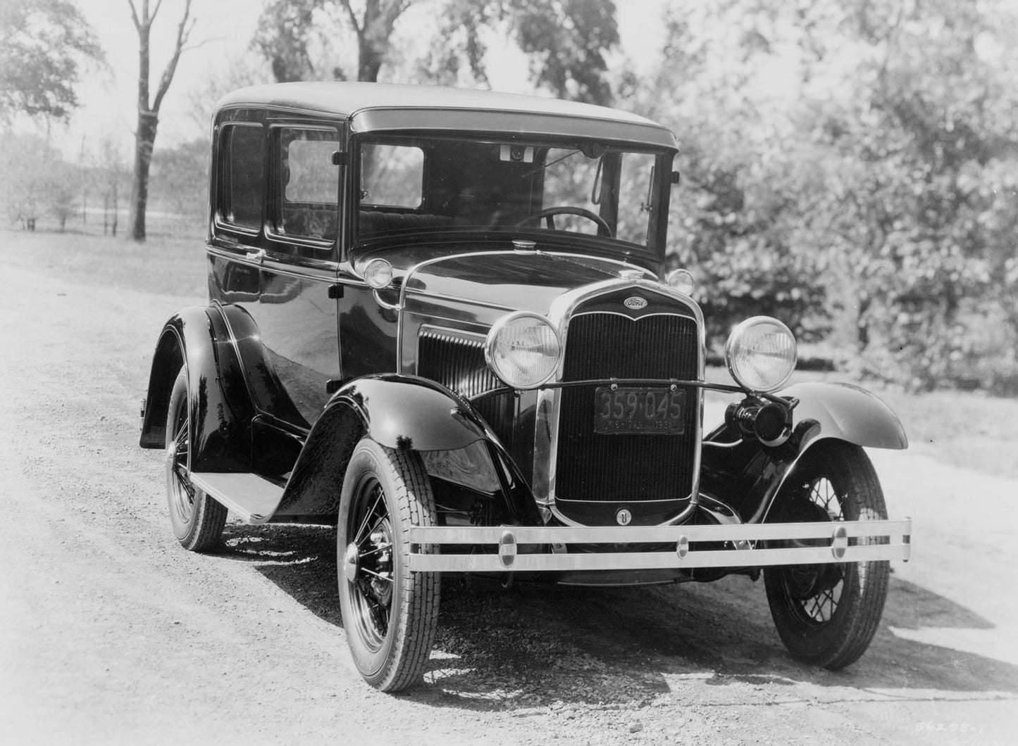 1931 Ford Model A Tudor Sedan  0401-0739