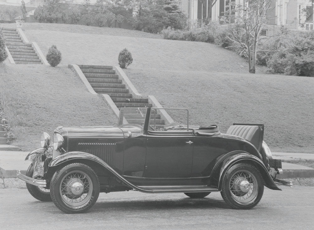 1932 Ford DeLuxe Cabriolet 0401-0747