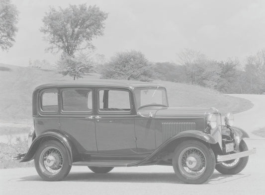 1932 Ford DeLuxe Fordor Sedan 0401-0750