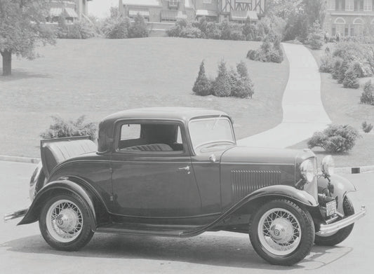 1932 Ford DeLuxe three window coupe  0401-0758