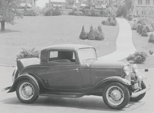 1932 Ford DeLuxe three window coupe  0401-0758