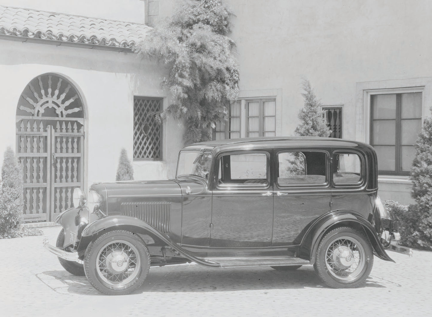 1932 Ford Model 18 Fordor Sedan  0401-0760