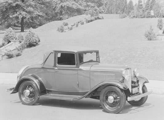 1932 Ford Sports Coupe  0401-0767