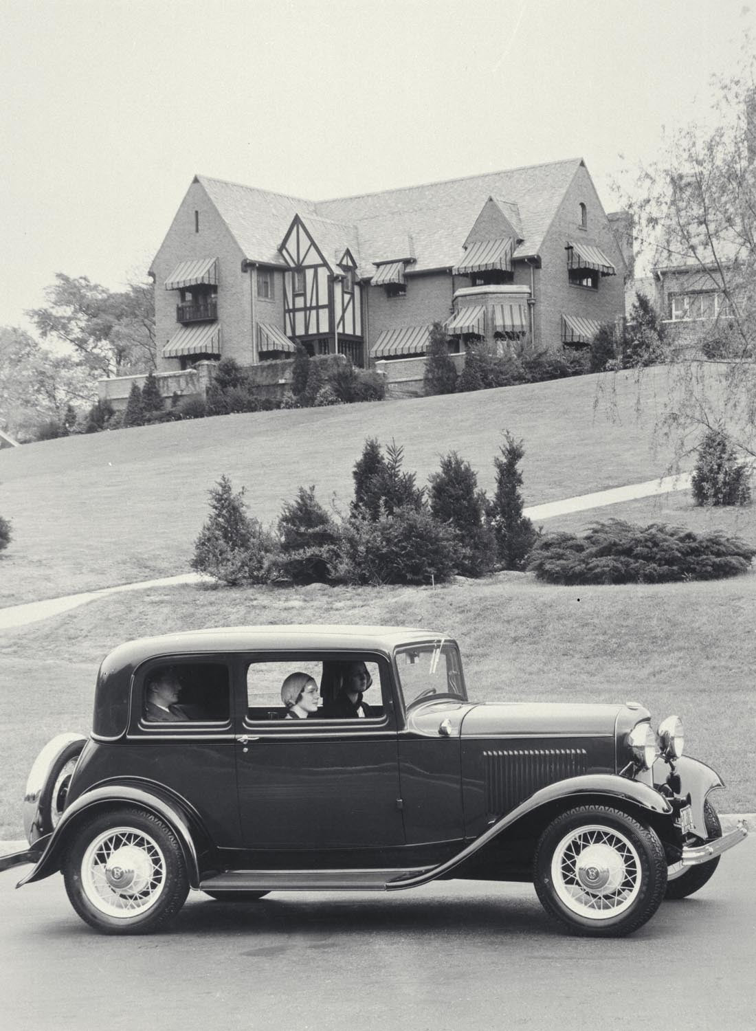 1932 Ford Victoria  0401-0770
