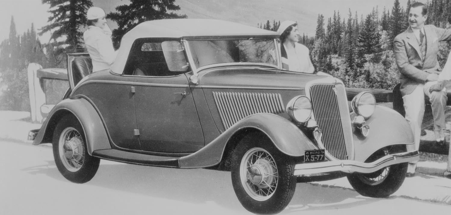 1934 Ford DeLuxe Roadster  0401-0784