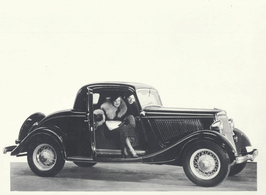 1934 Ford DeLuxe Three Window Coupe  0401-0785