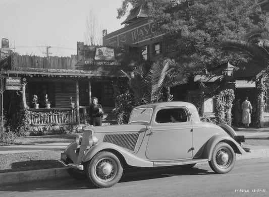 1934 Ford DeLuxe three window coupe  0401-0786