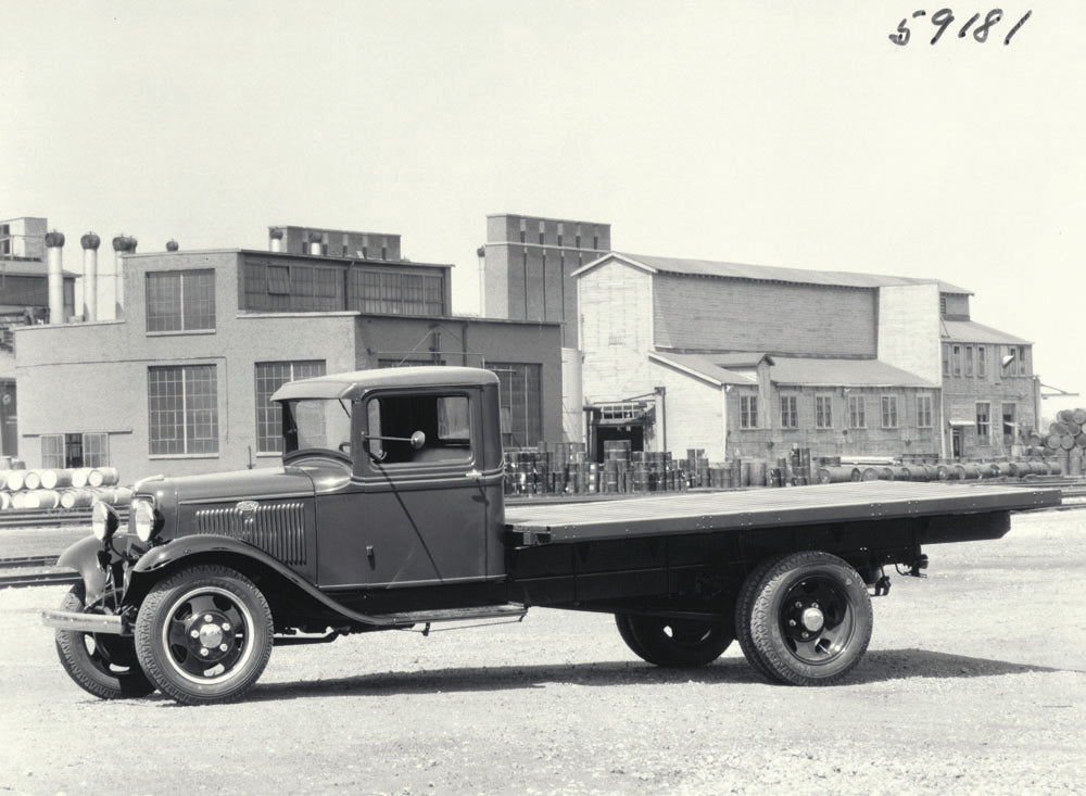 1934 Ford truck 157 inch wheel base platform body  0401-0792