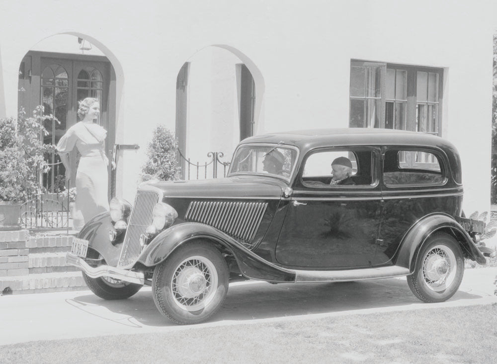 1934 Ford Tudor Sedan  0401-0795