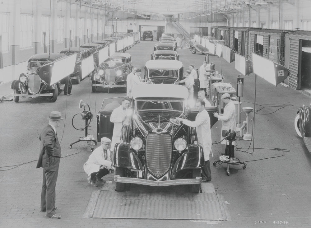 1934 Lincoln final assembly area  0401-0798