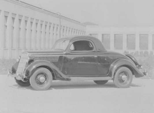 1935 Ford Three Wincow Coupe  0401-0807