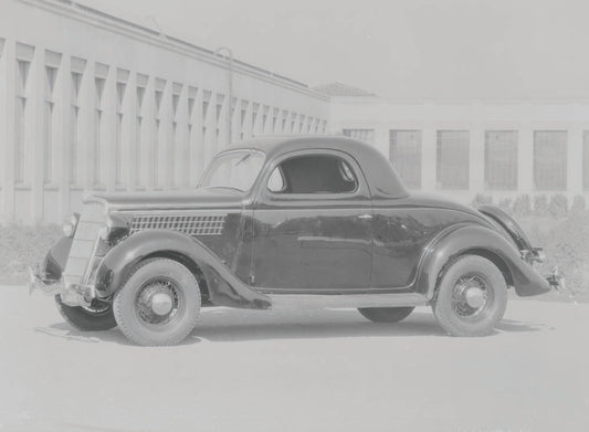 1935 Ford Three Wincow Coupe  0401-0807