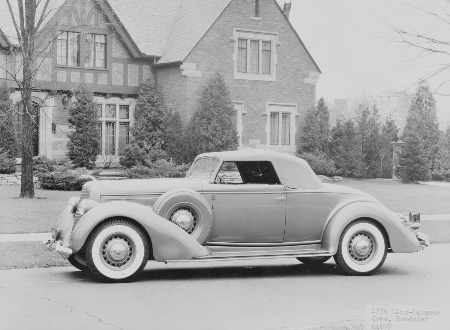 1936 Lincoln LeBaron Convertible Roadster  0401-0833
