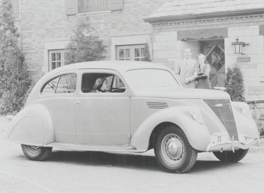 1936 Lincoln Zephyr two door  0401-0838