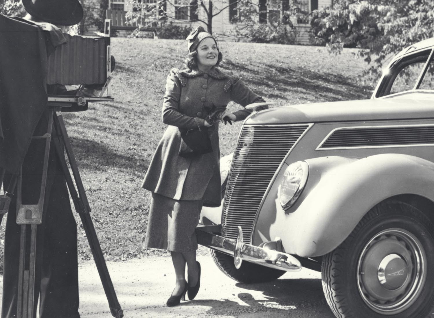 1937 Ford and model  0401-0839