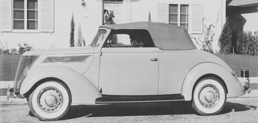 1937 Ford Club Cabriolet  0401-0840