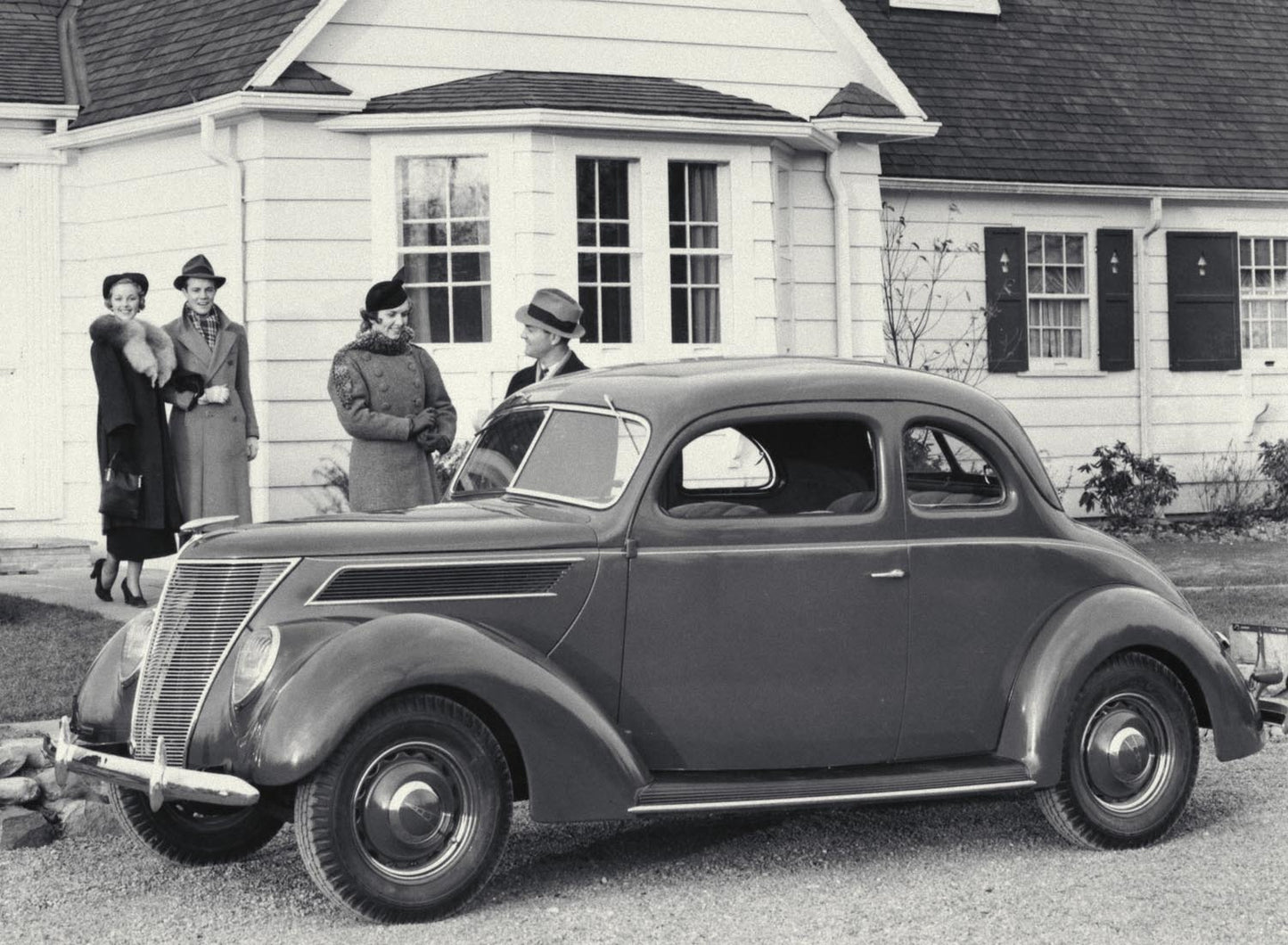 1937 Ford Five Window Club Coupe  0401-0841