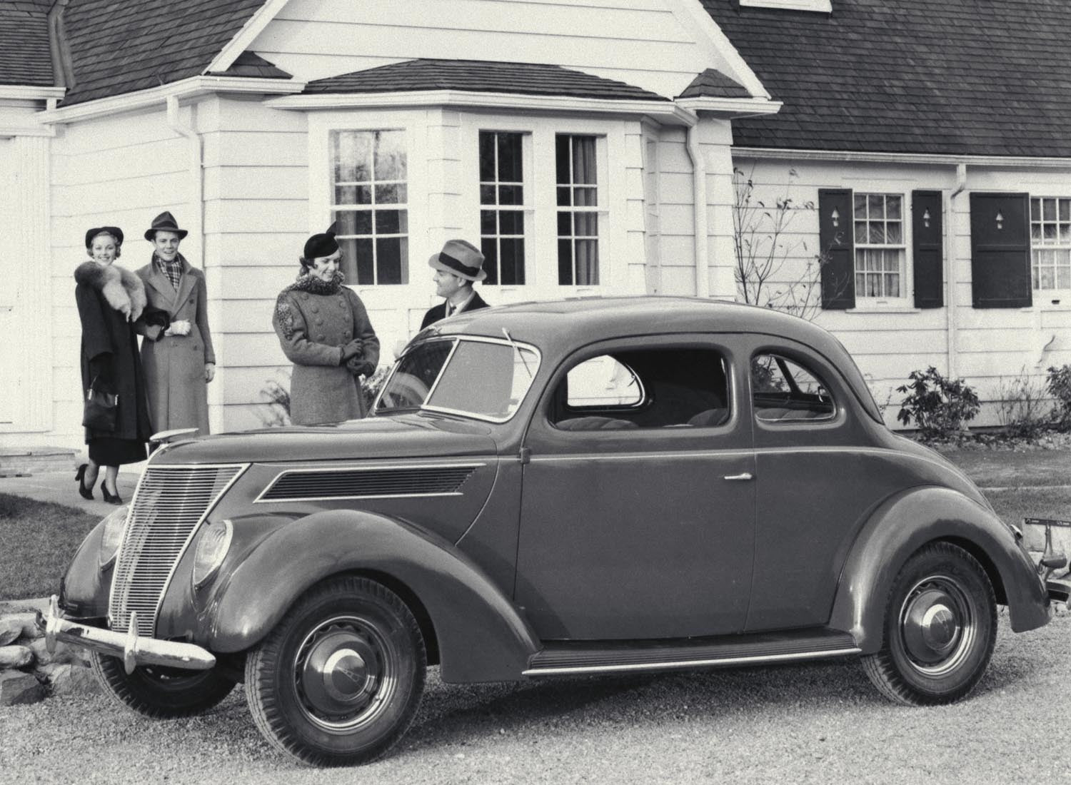 1937 Ford Five Window Club Coupe  0401-0841