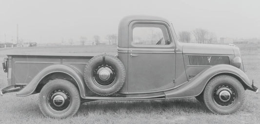 1937 Ford pickup truck  0401-0845